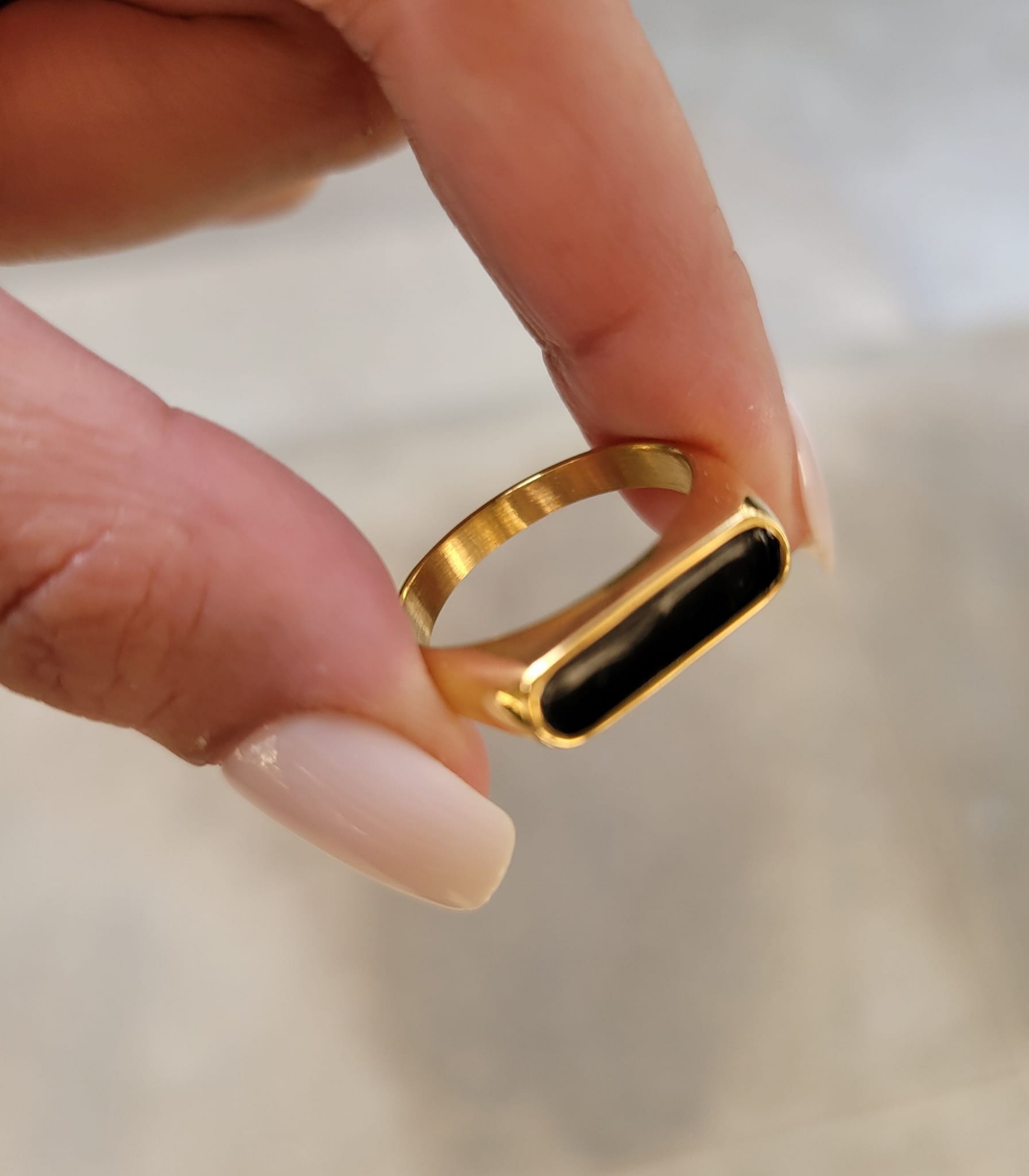 Picture of Stainless Steel Black Natural Stone Women Finger Ring