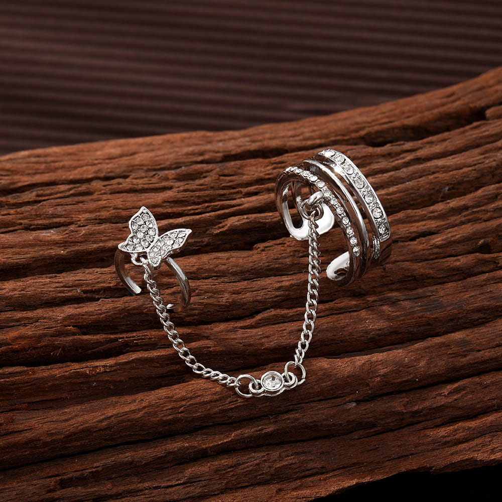 Picture of Butterfly Statement Rings for Women Crystal Rhinestones Finger Ring for Teen Girls with Chain Tassel Finger Tip Rings