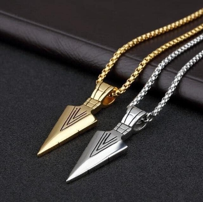 Picture of New Collection Black Silver Golden Stainless Steel Trendy Fashion Necklace For Men