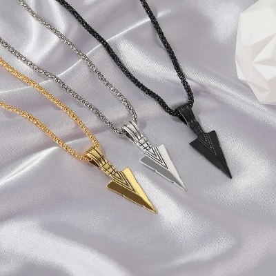 Picture of New Collection Black Silver Golden Stainless Steel Trendy Fashion Necklace For Men