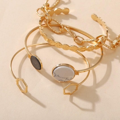 Picture of 4pcs/set Gold Color Link Chain Bracelets For Women Simple Chain Bracelets Fashion- Bracelets For Women