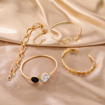 Picture of 4pcs/set Gold Color Link Chain Bracelets For Women Simple Chain Bracelets Fashion- Bracelets For Women