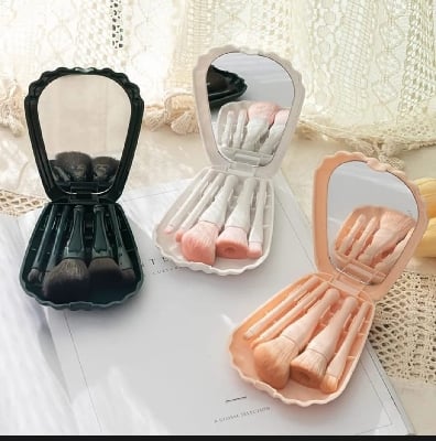 Picture of New Makeup Brush Set With Mirror, Portable Home/Travel Use, Eye Shadow, Highlighter, Foundation