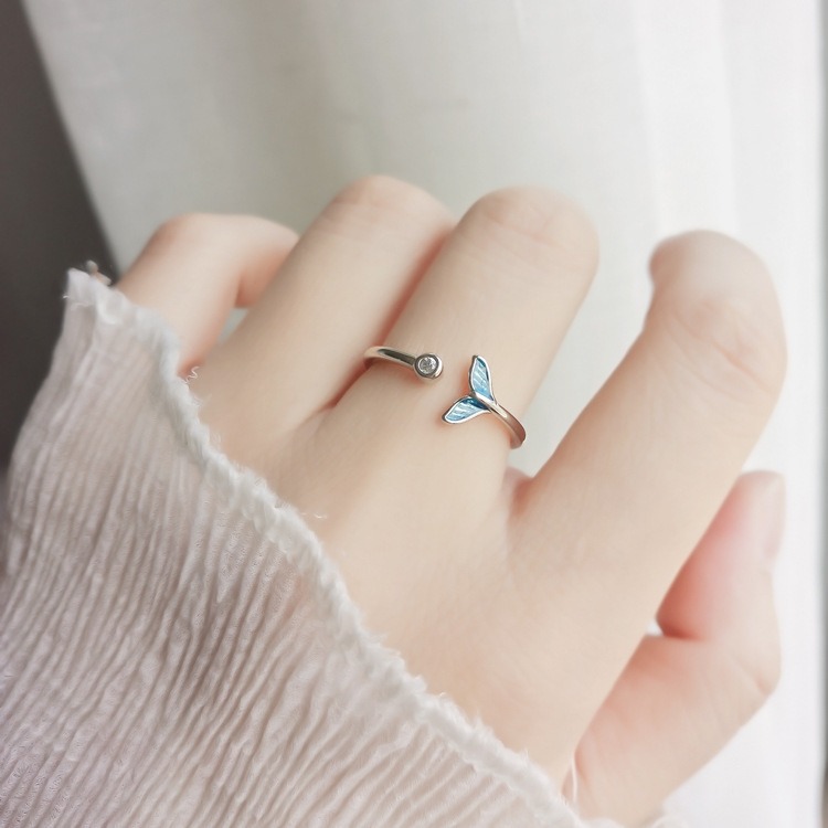 Picture of Crystal Whale Tail Open Ring Women