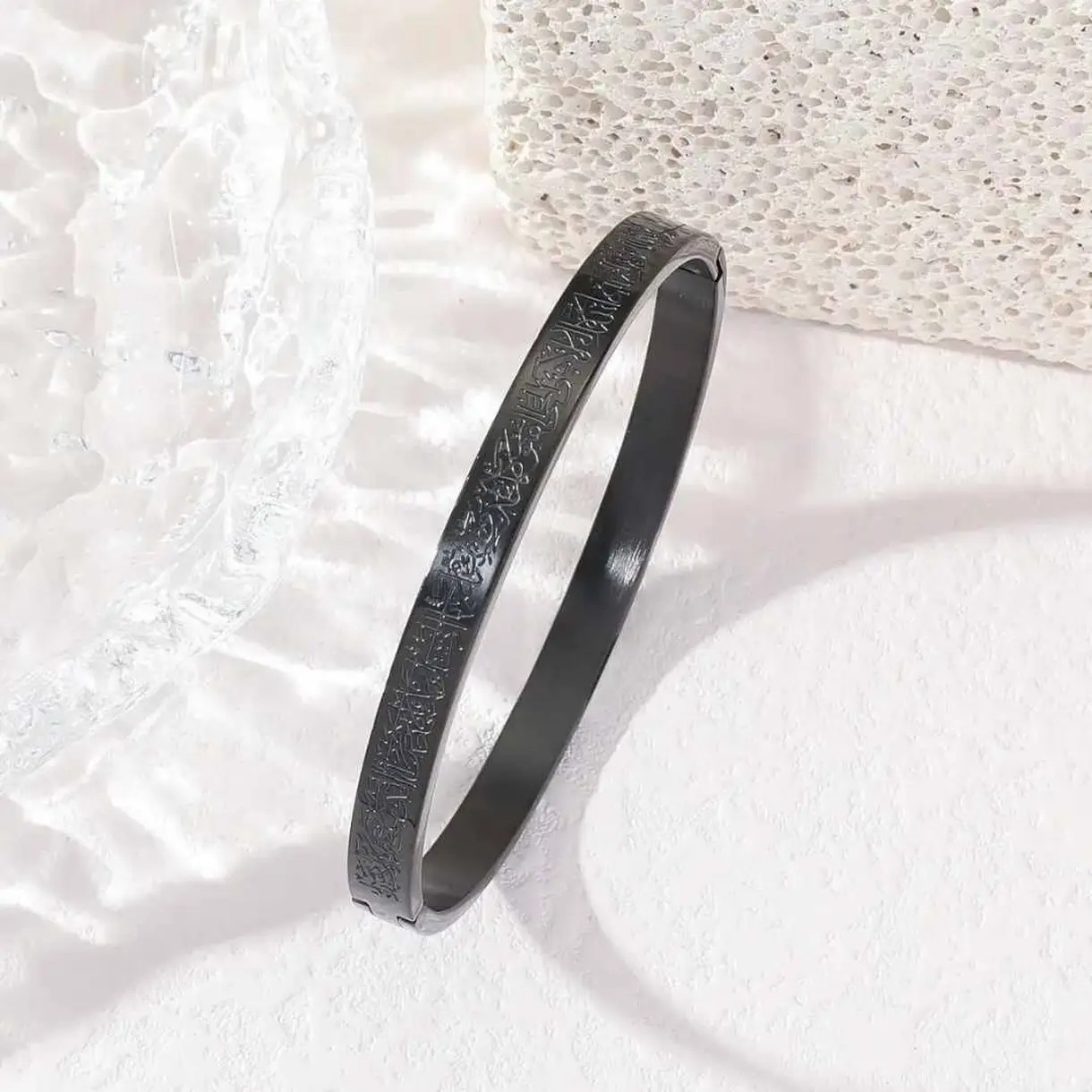 Picture of Ayatul Kursi Bracelet for Men Islamic Bracelet with Black Rhinestone Charm Muslim Jewelry