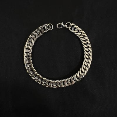 Picture of Men's 8mm Gold/Black Cuban Link Chain Bracelet  Stainless Steel