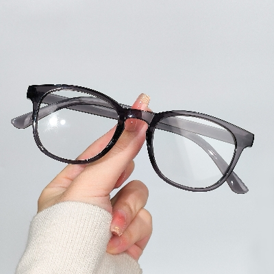 Picture of Retro Round Computer Glasses for Men & Women