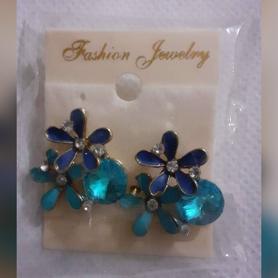 Picture of Earrings for Women- 1 Pair