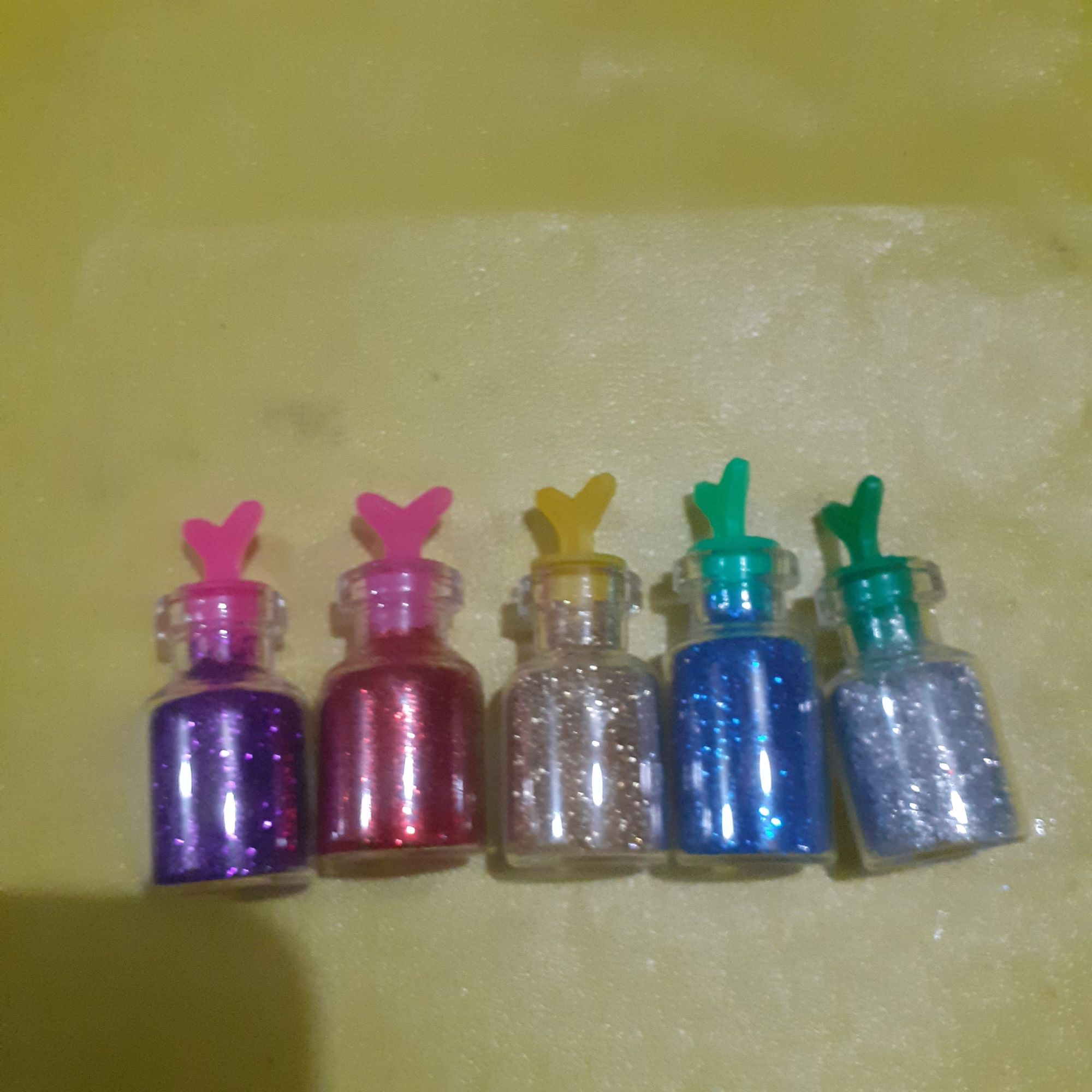 Picture of Glitter-5 bottles