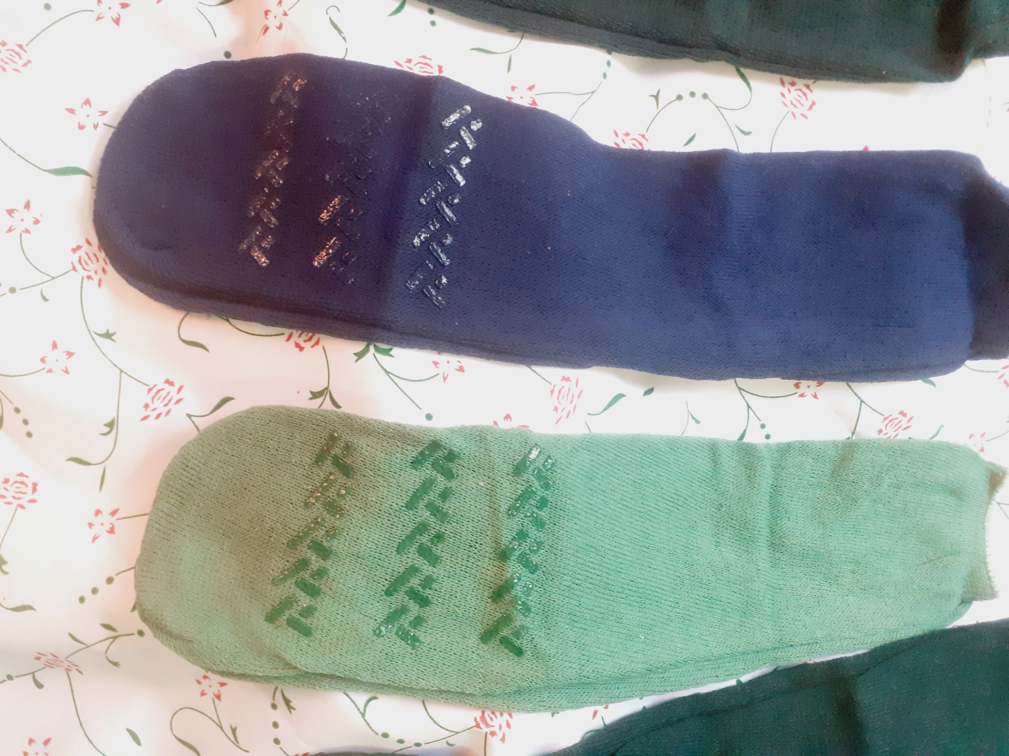 Picture of 2 Pair Anti Slip Grip Non Skid Crew Cotton  Socks