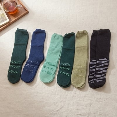 Picture of 3 Pair Anti Slip Grip Non Skid Crew Cotton Socks (3 Pair)