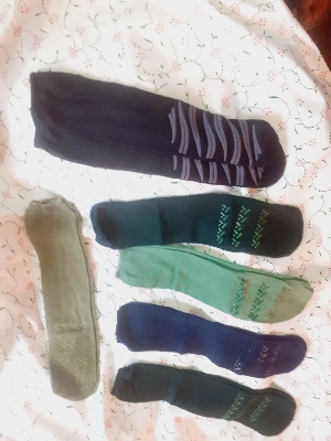 Picture of 6 Pair Anti Slip Grip Non Skid Crew Cotton Socks (6 Pair)