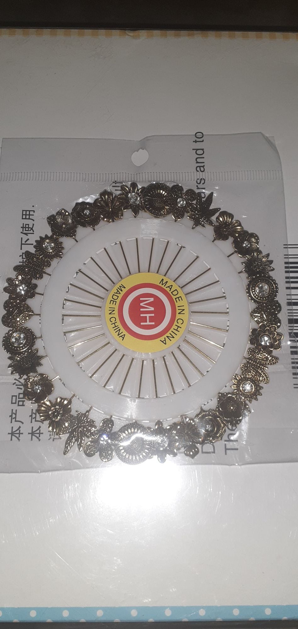 Picture of 5 pieces antic metal hijab pins or broonches