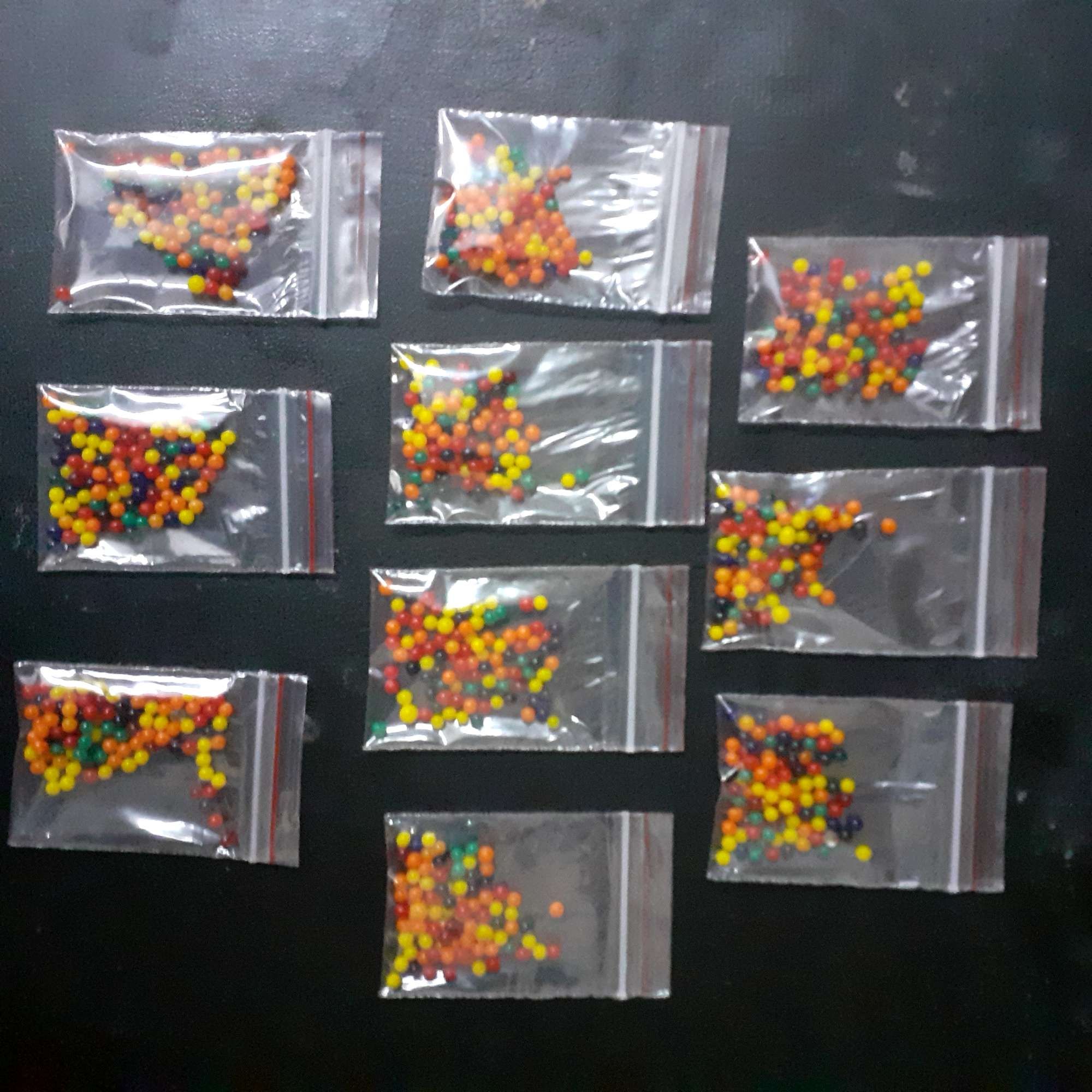 Picture of 50 packets multicolored magic balls or orbeez ( 5000 pieces)