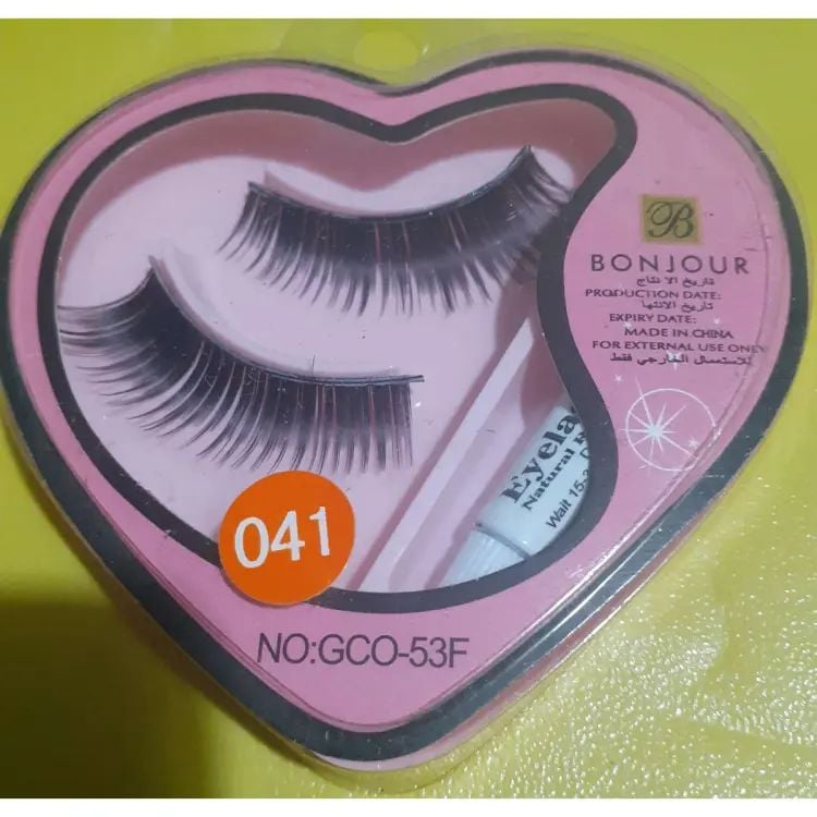 Picture of Artificial Eyelesh 1 Pair Single Use Eyelashes Easy to Wear Fake Eyelashes for Women