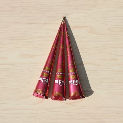 Picture of 3 Pieces Neha Red Mehedi Cones