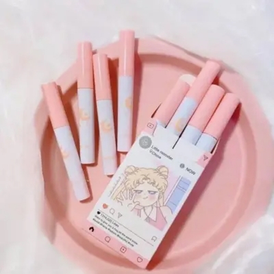 Picture of 8 Pcs/set of Cigarete tube lip glaze set matte white lipstick student gift Lipstick set- 8 color/set  new(Glow N Touch Beauty)