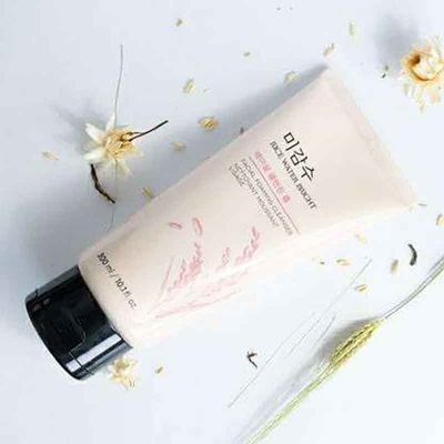 Picture of Rice Water Bright Cleansing Foam Deeply Cleansing Skin 150 Ml new