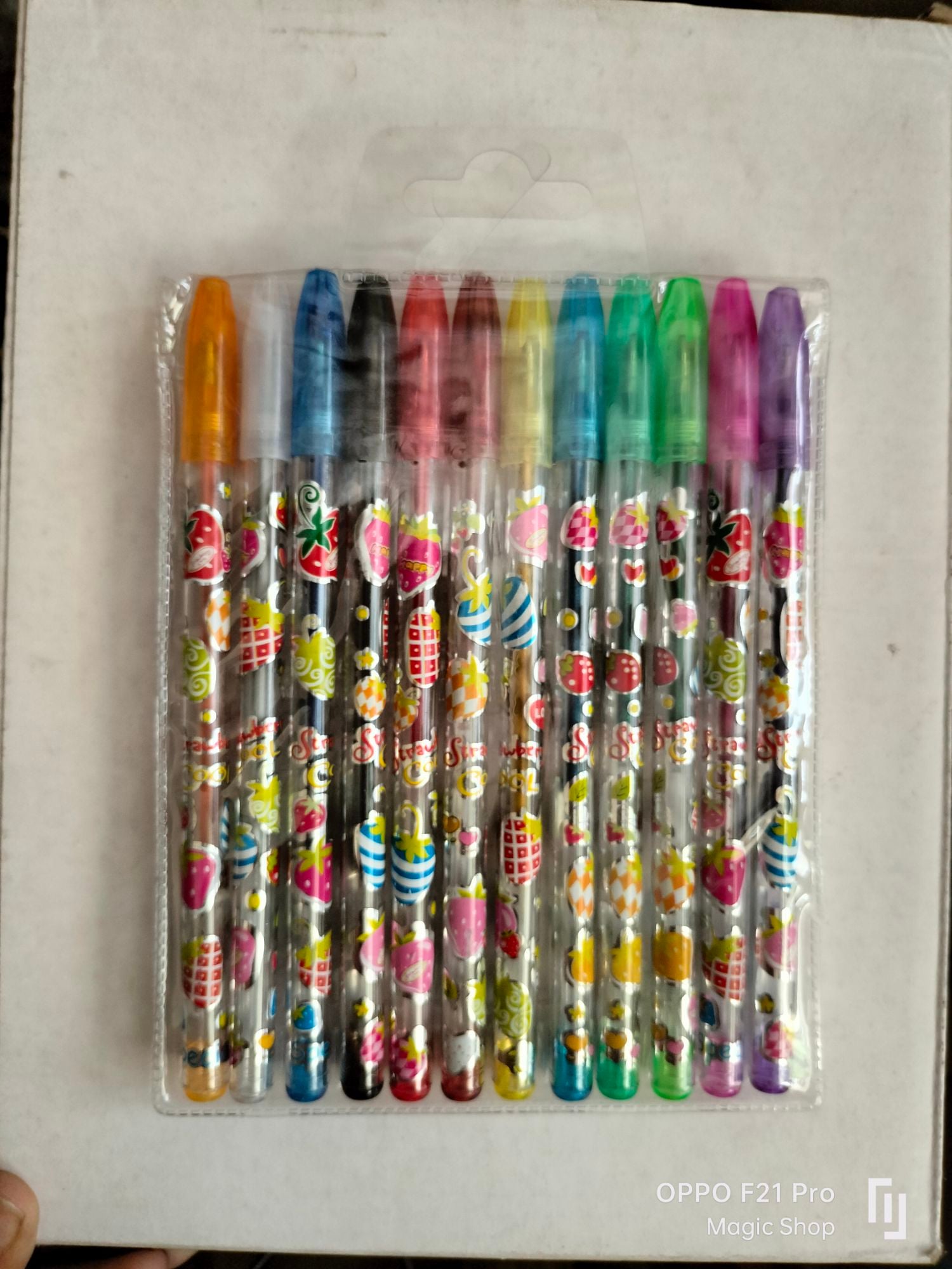 Picture of 12 Pieces Glittery Shining Multicolor Pens (12 Pieces)