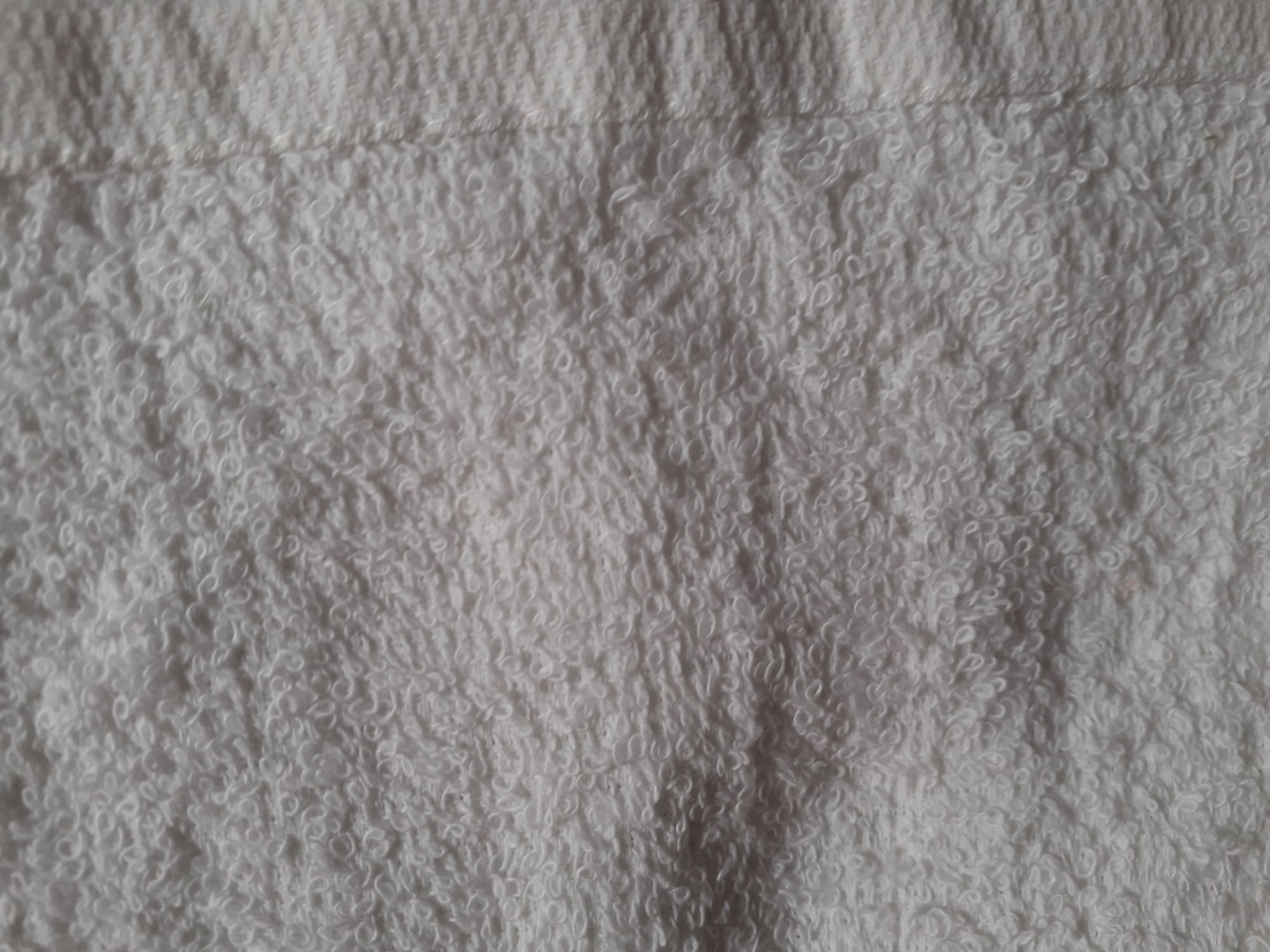 Picture of ছোট সাদা রঙের  নরম রুমাল বা পকেট রুমাল (2 পিস) - towel