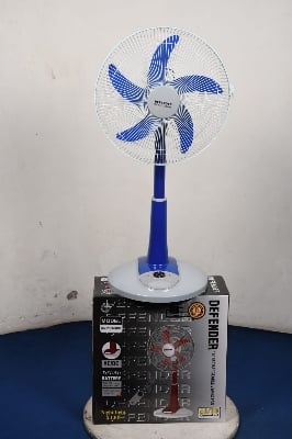 Picture of (TS-2986HRS): Defender 16" Remote Control Rechargeable Fan AC-DC China Fittings with LED Multi-Function - white and Marun
