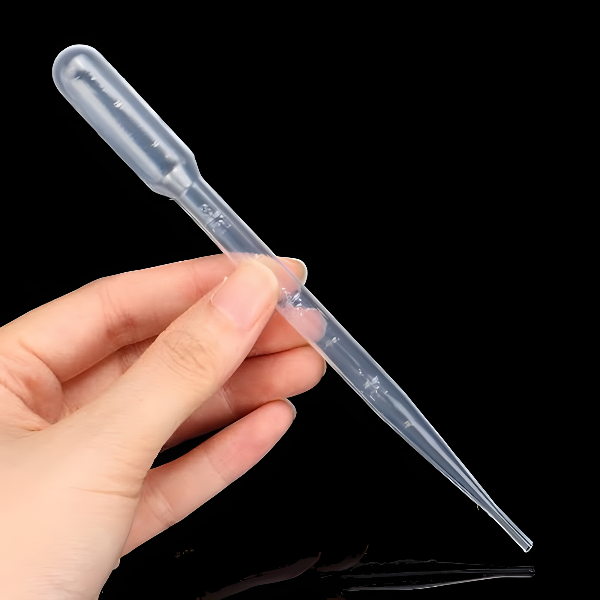 Picture of Plastic Dropper 3ml – 30 Pcs Pack | Measuring Dropper for Medicine, Oil, Serum & Minoxidil Use