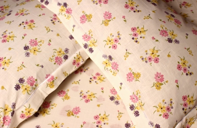 Picture of 100% Premium Cotton Bedsheet Set (Includes 1 Bedsheet and  4 Pcs Pillow Covers)