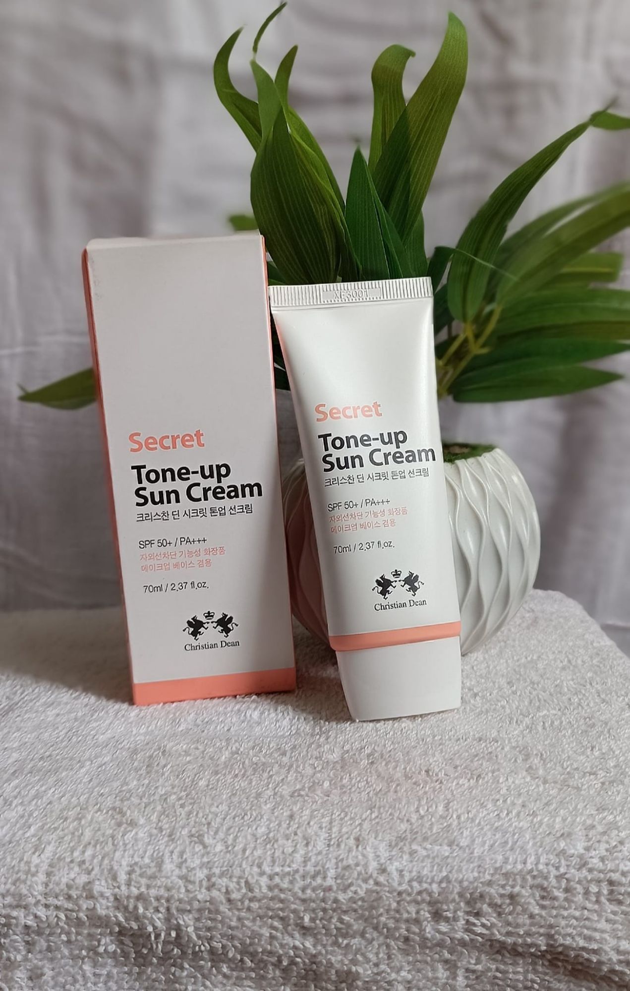 Picture of Christian Dean Secret Tone Up Sun Cream SPF 50+ PA+++ 70Ml - Brown