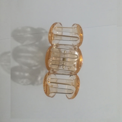 Picture of Fashionable Hair Clip Hair Kakra Thin Hair Tortoise Hair Styling Clip For Girls