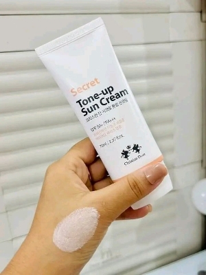 Picture of Christian Dean Secret Tone Up Sun Cream - 70ml
