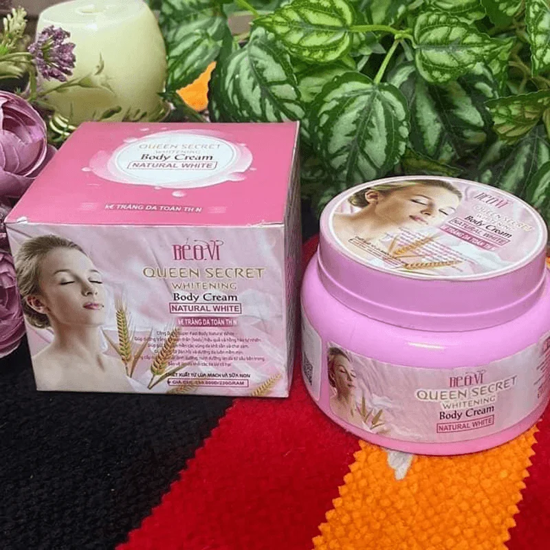Picture of Queen Secret Emergency Whitening Cream - 300gm