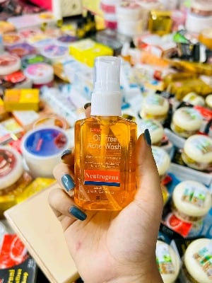 Picture of Neutrogena Oil Control Acne Wash Facial Cleanser Facewash - 80ml - Orange