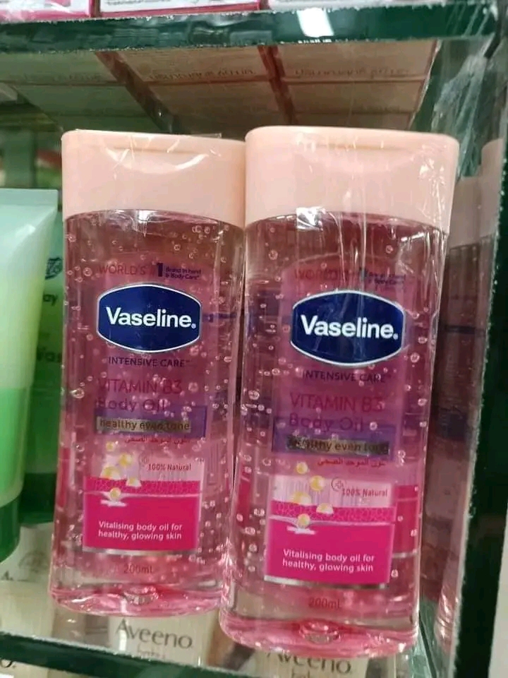 Picture of Vaseline Intensive Care Vitamin B3 Body Oil - 200ml (original)