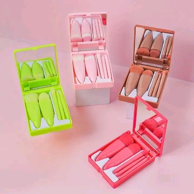 Picture of Travel Makeup Brush Set 5pcs Mini Complete Function Cosmetic Brushes Kit - Multicolor