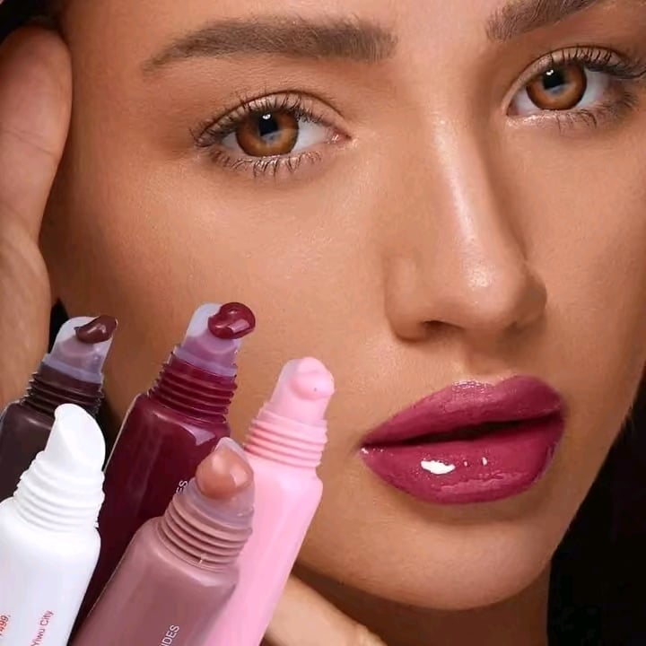 Picture of Fafamoon 5 Color Glossy Peptide Lipsgloss Long Lasting Lip Stain Lip Tint Lip Moisturer Velvet Gloss Lipstick Lip Makeup(Original)