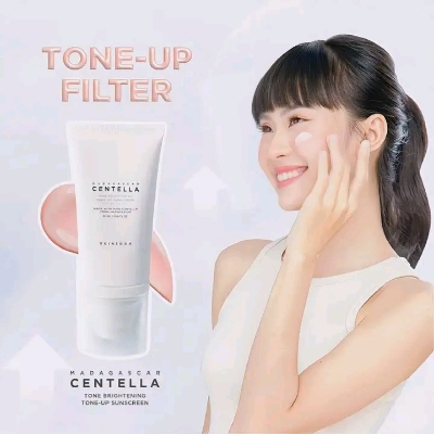 Picture of Skin1004 Madagascar Centella Tone Brightening Tone Up Sunscreen SPF50+ (Korean)