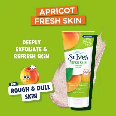Picture of St. Ives Fresh Skin Apricot Scrub - Green