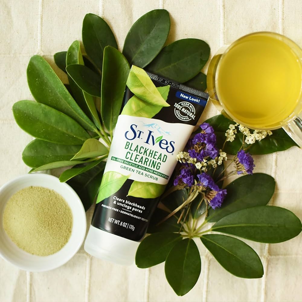 Picture of St. Ives Blackhead Clearing Green Tea Scrub - Black