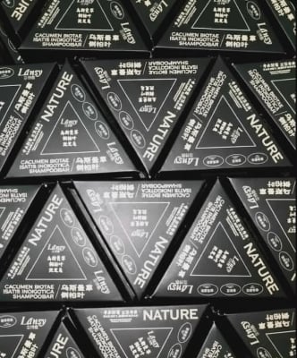 Picture of Nature Shampoo Bar for Soft Silky Shiny Smooth Dandruff free long hair - Black