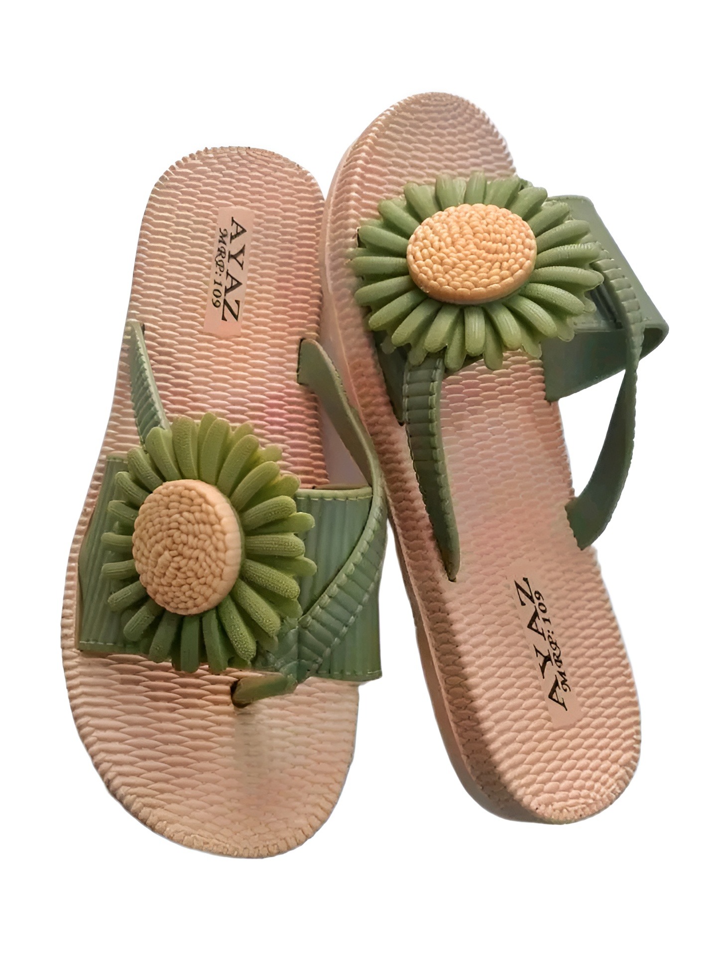 Picture of Womens Viral Flat Regular China Shoes 2024 New Fashionable Ladies Flat Slipper Sandals New Premium Sandal for Girls | Trending Slippers For woman