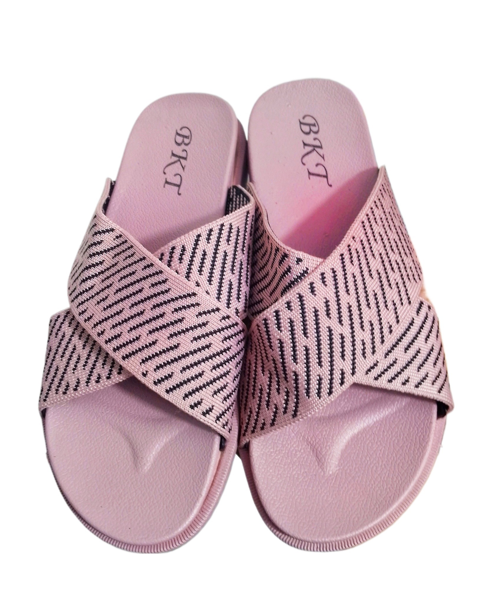 Picture of Stylish flat comforting Rubber sandal for women | China flat shoes new premier sandal for Woman | flat regular fashionable slipper sandal ladies\women- Offer Price