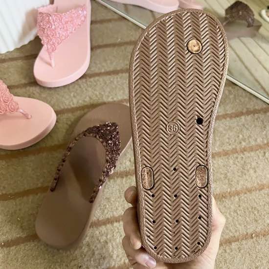 Picture of Slippers For Women Wearing Sloping Heels, Fashionable And Casual Summer Beach Shoes, Waterproof And Anti Slip Herringbone Indoor Slippers hill Shoes For Girl Sandal For Girl -(Color) Pink, Gold,Brawon Size Eu 36-40
