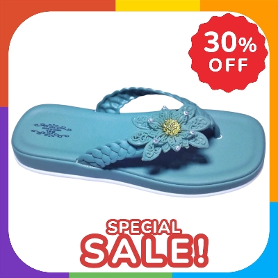 Picture of Womens Flat Regular Shoes New Fashionable Ladies Flat Slipper Sandals New Premium Sandal for Girls