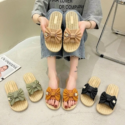 Picture of New Stylish Brand New Slipper Women Slippers Platform Shoes Woman Bow Knot Flower Indoor Outdoor Flip-flops Beach Shoes Female Slippers
Fashionable soft and comfortable Slippers for woman Color family:Green, Pink, Brawon