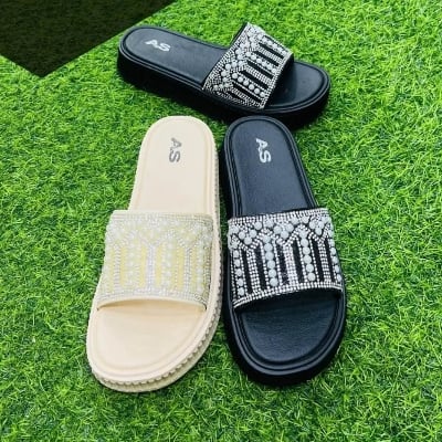 Picture of Slides For Girls Heel Sandal for girls Slipper for Women