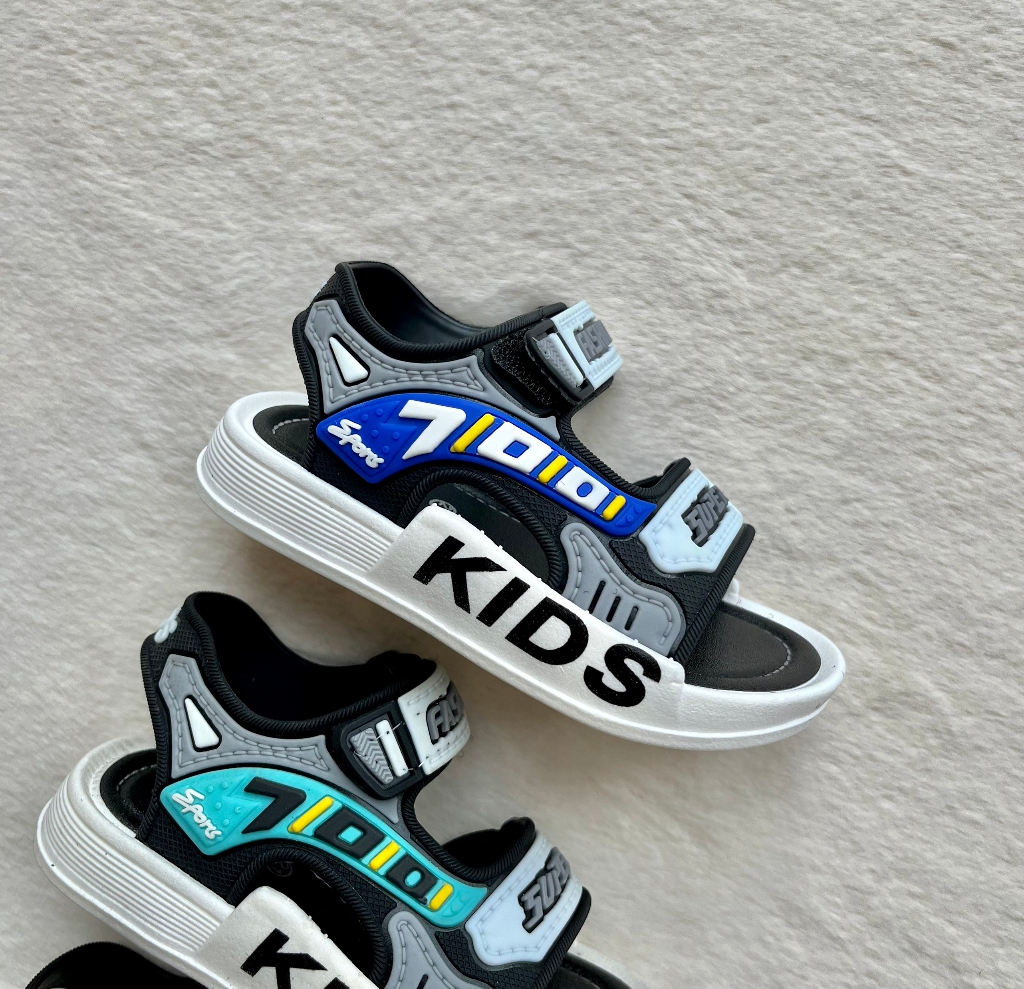 Picture of Kids Sports Casual Student Pvc Sandals Soft Non-slip Fashion Wild New Summer Children Beach Sandals For Boys And Girls Soft Toddler kids sandal Red Blue Black EUR 21-30