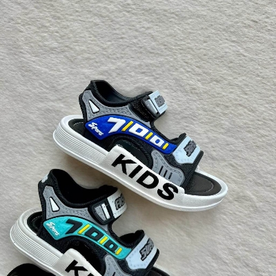 Picture of Kids Sports Casual Student Pvc Sandals Soft Non-slip Fashion Wild New Summer Children Beach Sandals For Boys And Girls Soft Toddler kids sandal Red Blue Black EUR 21-30