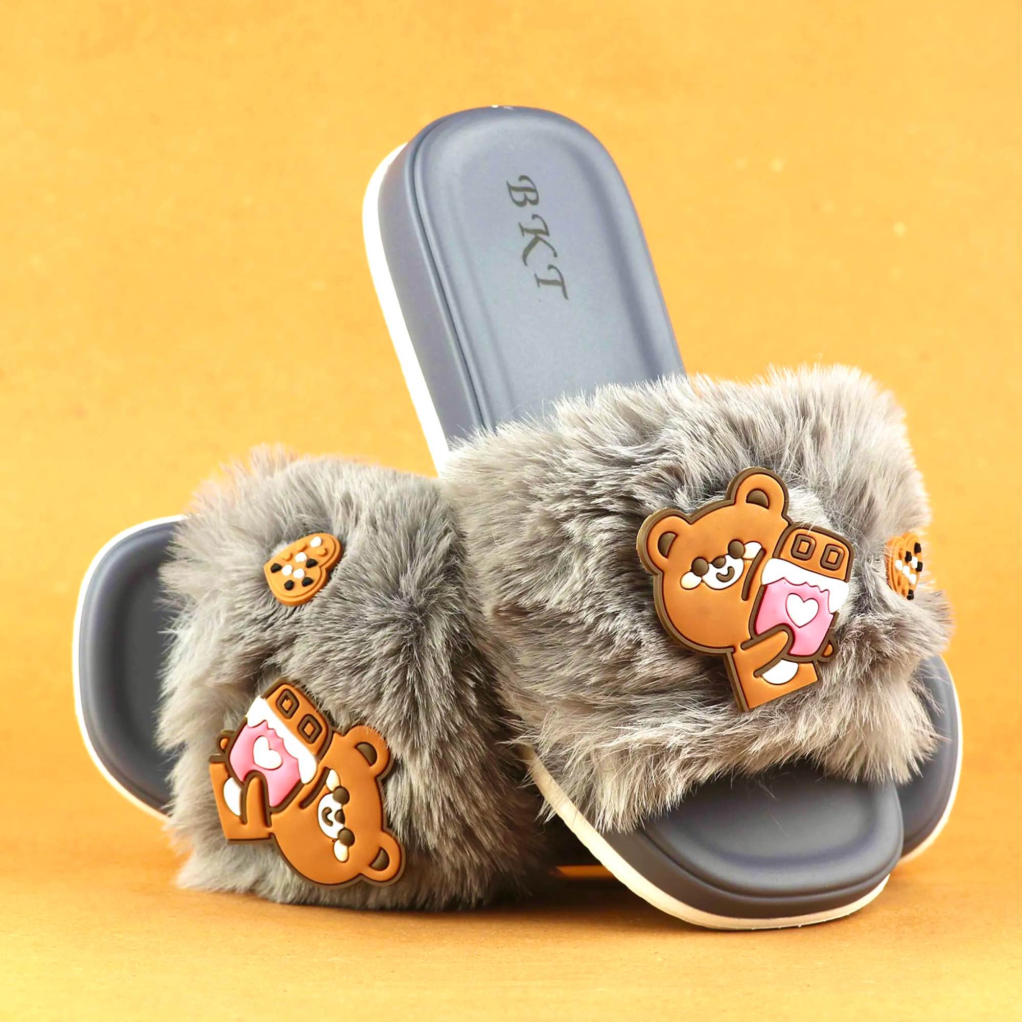 Picture of Flat Slipper for girls New collection Winter slipper for women Room Slipper house slipper wool slipper Color: Blue, Grey, Black