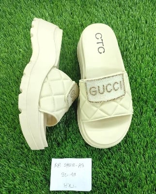 Picture of Orginal New Fashionable Heels Shoes For Woman stylish and Comfortable