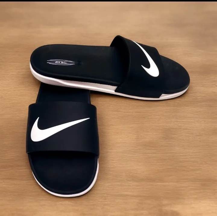 Picture of New Fashionable Winner Men Slipper